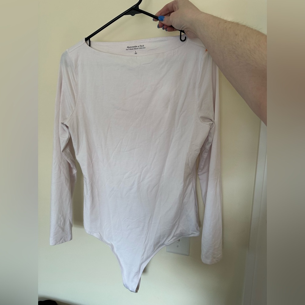 NWOT Abercrombie & Fitch Modal Collection L baby pink long sleeve bodysuit